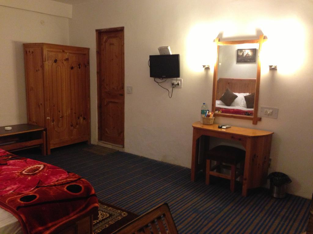 Akash Hills Hotel 马拉里 外观 照片