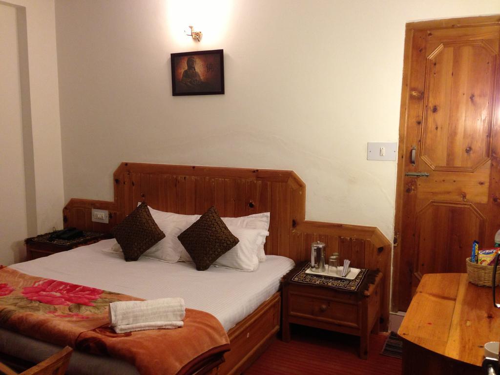 Akash Hills Hotel 马拉里 外观 照片