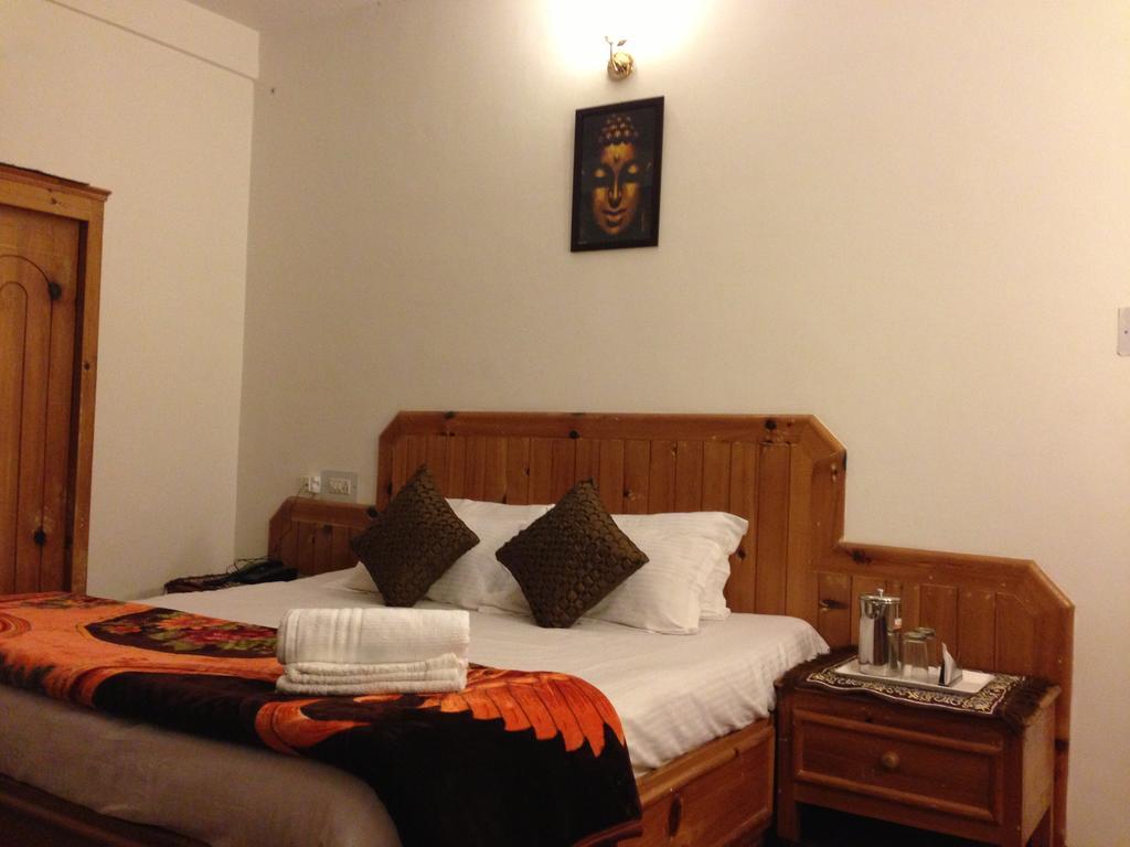 Akash Hills Hotel 马拉里 外观 照片
